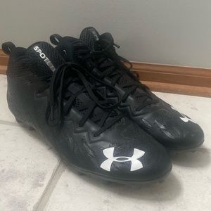 Under Armour Mens Football Cleat 13 Black White Shoe Spotlight Low